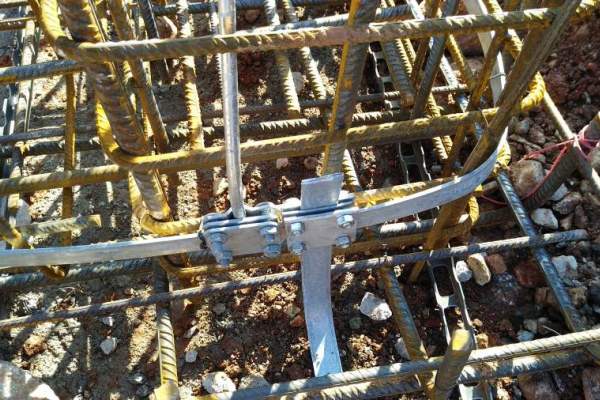 Θεμελιακές γειώσεις & Αλεξικέραυνα στο Εργοστάσιο της Family Farm στον Αλμυρό 