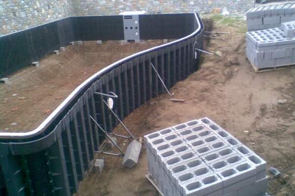 Πισίνα στην Αγριά Βόλου