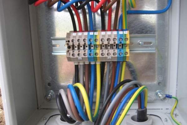 2012 - Ηλεκτρολογική Εγκατάσταση ΦΒ Σταθμού 100KWp στο Ελληνοχώρι Διδυμοτείχου για λογαριασμό της Enolia AE