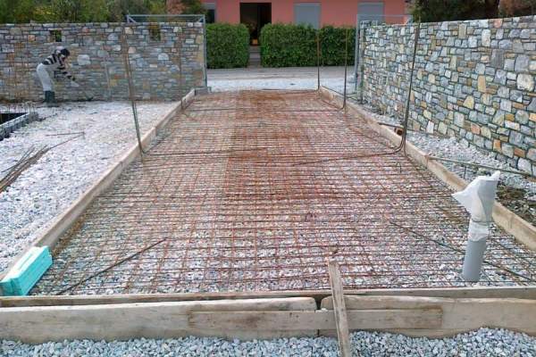 Πισίνα στην Αγριά Βόλου