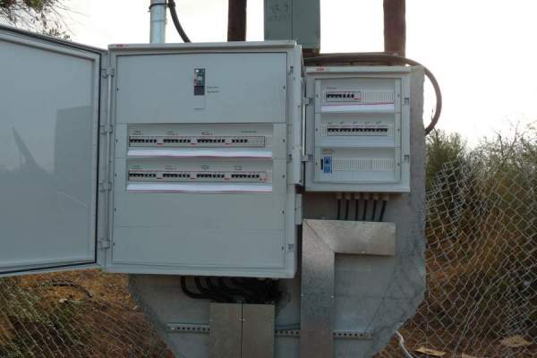 2010-Ηλεκτρολογική εγκατάσταση ΦΒ 100KWp με Tracker στο Μάντζαρι Καλαμάτας για την "RS ENERGY"