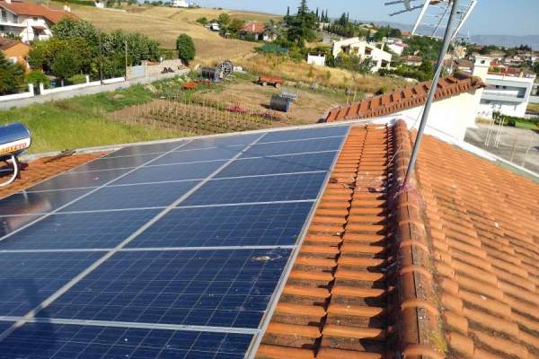 2012-Εγκατάσταση ΦΒ 10KWp  στην Τερψιθέα Λάρισας