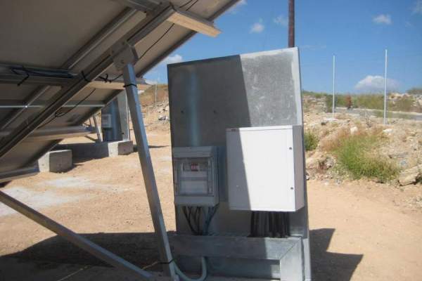 2010-Ηλεκτρολογική Εγκατάσταση Φωτοβολταϊκoύ Σταθμού 100 KWp στη Α' ΒΙΠΕ Βόλου για την "RS Energy"